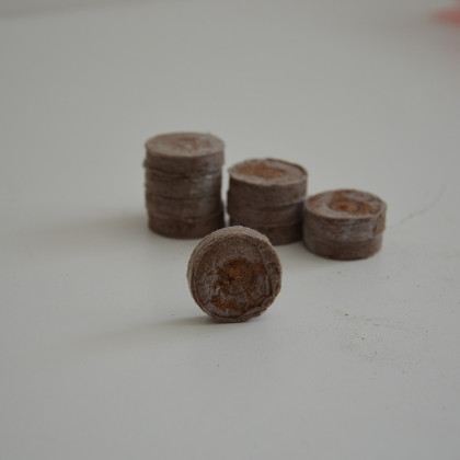 Sadbovacie tablety - Jiffy - rašelinové zakoreňovače - veľ. 33 mm - výhodnejšie balenie 10 ks